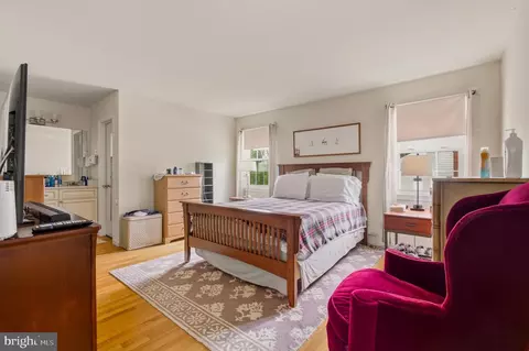 Bedroom - 1609 Winding Waye Ln, Silver Spring, MD 20902 photo 5 of 12
