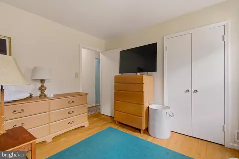Bedroom - 1609 Winding Waye Ln, Silver Spring, MD 20902 photo 2 of 12