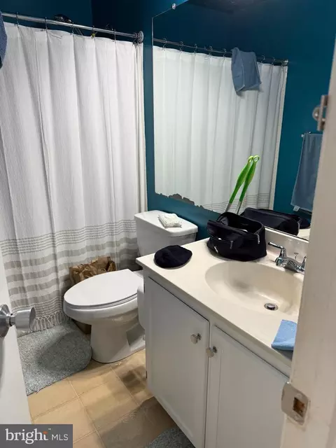 Bath - 2501 Mcveary Ct #11C-C, Silver Spring, MD 20906 photo 1 of 2