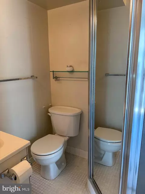 Bath - 2501 Mcveary Ct #11C-C, Silver Spring, MD 20906 photo 2 of 2