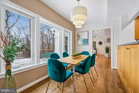 Dining - 11715 Stonington Pl, Silver Spring, MD 20902 photo 4 of 5
