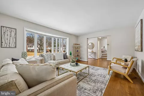 Living - 11715 Stonington Pl, Silver Spring, MD 20902 photo 2 of 5