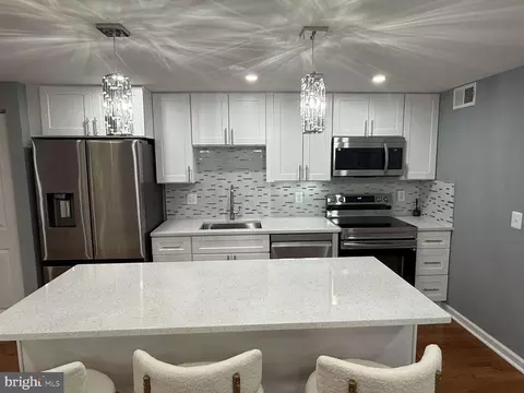 19625 Gunners Branch Rd #F, Germantown, MD 20876