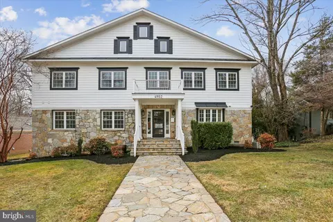 4902 Derussey Pkwy, Chevy Chase, MD 20815