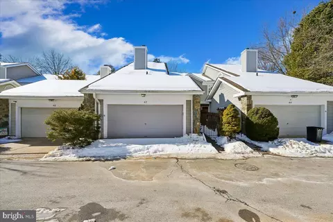 42 Tindal Springs Ct, Montgomery Village, MD 20886