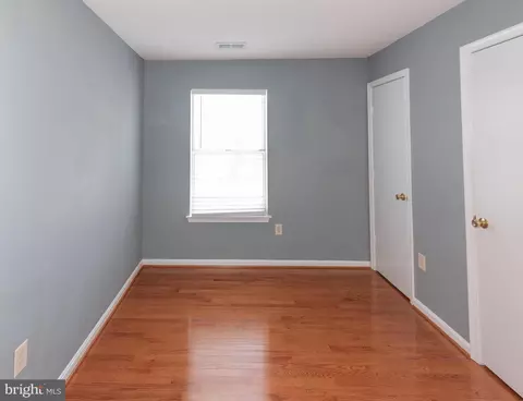14201 Woolen Oak Ct #9-32, Silver Spring, MD 20906 photo 11