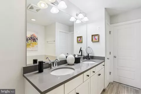 12710 Layhill Rd, Silver Spring, MD 20906 photo 10