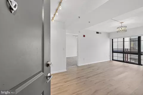 Living - 7915 Eastern Ave #1011, Silver Spring, MD 20910 photo 1 of 4