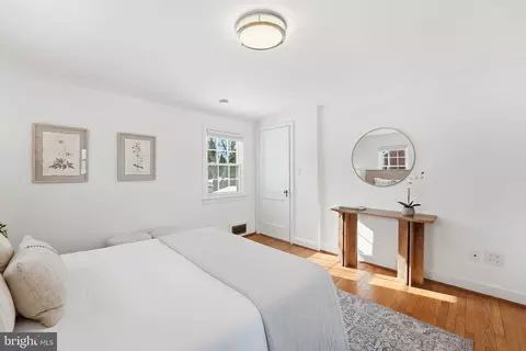Bedroom - 2408 Seminary Rd, Silver Spring, MD 20910 photo 5 of 8