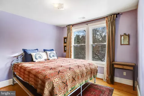 Bedroom - 512 Pershing Dr, Silver Spring, MD 20910 photo 1 of 5