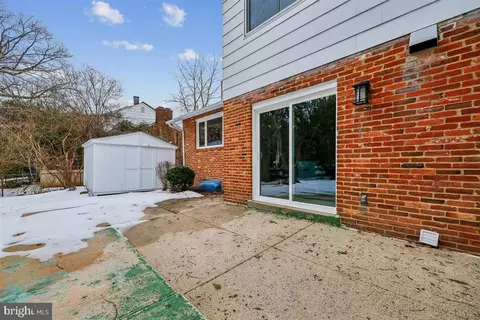 Exterior - 11517 Lovejoy St, Silver Spring, MD 20902 photo 5 of 5