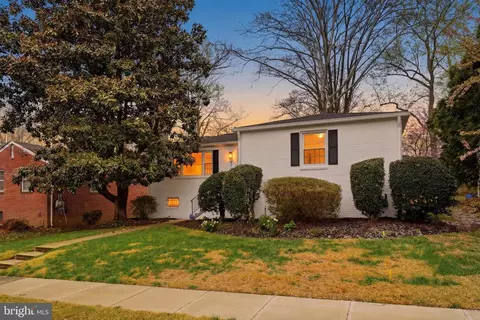 Exterior - 8916 Whitney St, Silver Spring, MD 20901 photo 3 of 12
