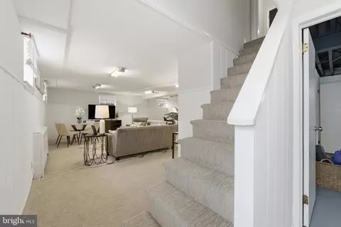 Entry Way - 8916 Whitney St, Silver Spring, MD 20901 photo 5 of 6