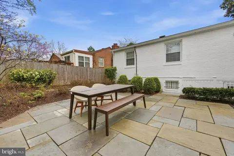 Exterior - 8916 Whitney St, Silver Spring, MD 20901 photo 9 of 12