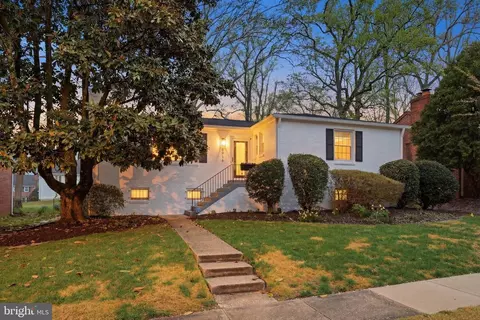 Exterior - 8916 Whitney St, Silver Spring, MD 20901 photo 2 of 12