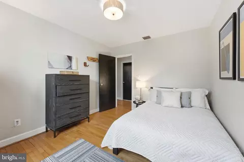 Bedroom - 8916 Whitney St, Silver Spring, MD 20901 photo 10 of 11