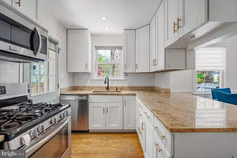 Kitchen - 505 E Schuyler Rd, Silver Spring, MD 20901 photo 4 of 4