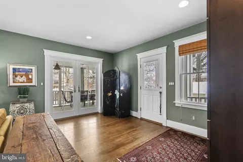 Entry Way - 1415 Ballard St, Silver Spring, MD 20910 photo 2 of 2
