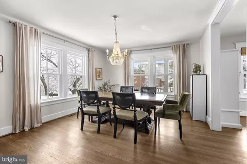 Dining - 1415 Ballard St, Silver Spring, MD 20910 photo 1 of 3