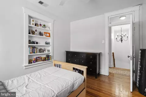 Bedroom - 1415 Ballard St, Silver Spring, MD 20910 photo 6 of 9