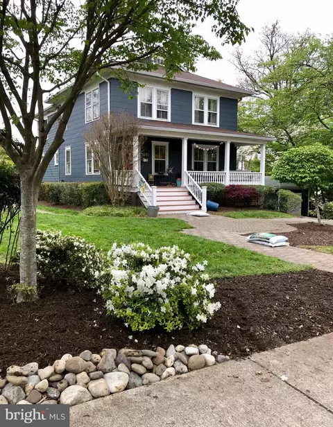 1415 Ballard St, Silver Spring, MD 20910