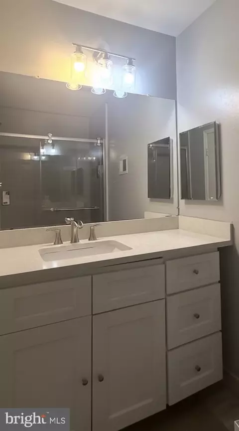 Bath - 1502 Casino Cir, Silver Spring, MD 20906 photo 2 of 3