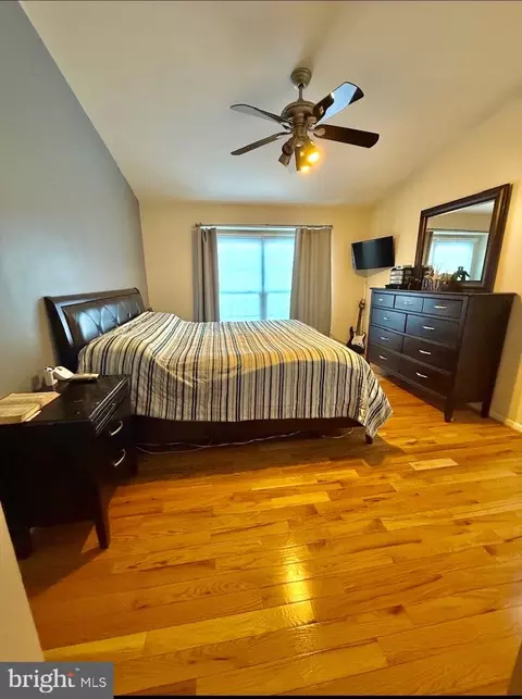 Bedroom - 1502 Casino Cir, Silver Spring, MD 20906 photo 2 of 4