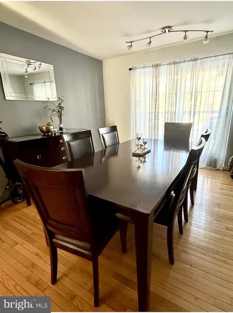 Dining - 1502 Casino Cir, Silver Spring, MD 20906 photo 2 of 2