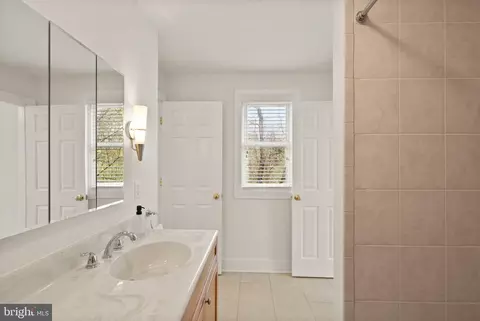 6523 79th Pl, Cabin John, MD 20818 photo 34