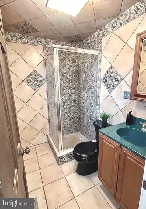 Bath - 8542 Manchester Rd #1-6, Silver Spring, MD 20901 photo 2 of 3