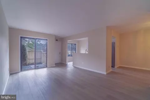 9416 Penshurst Ct, Gaithersburg, MD 20886