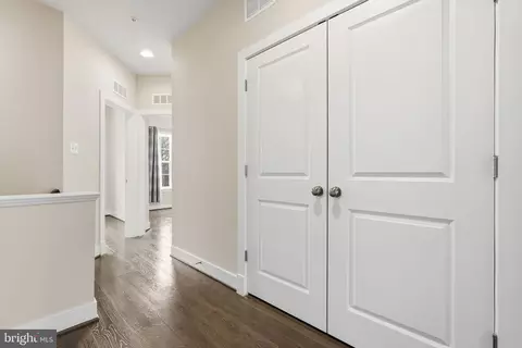 Entry Way - 2511 Auden Dr, Silver Spring, MD 20906 photo 9 of 10