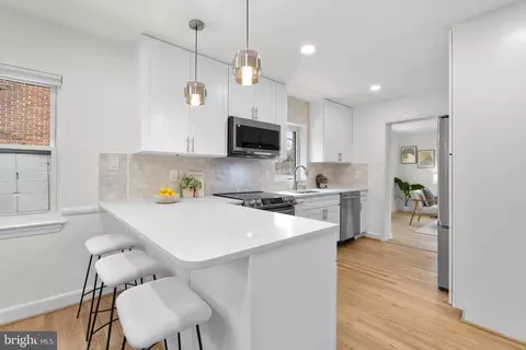 417 Mansfield Rd, Silver Spring, MD 20910 photo 8