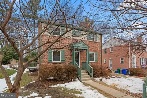 417 Mansfield Rd, Silver Spring, MD 20910 photo 3
