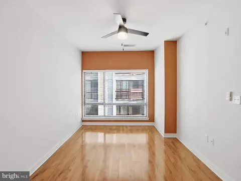 Living - 8005 13th St #411, Silver Spring, MD 20910 photo 7 of 7