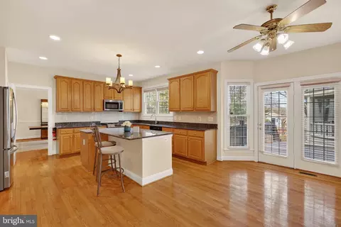 1018 Heartfields Dr, Silver Spring, MD 20904 photo 11