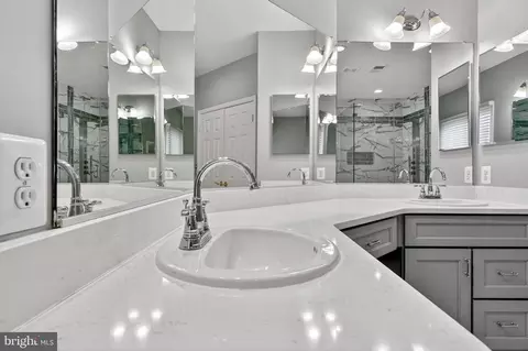 1018 Heartfields Dr, Silver Spring, MD 20904 photo 21