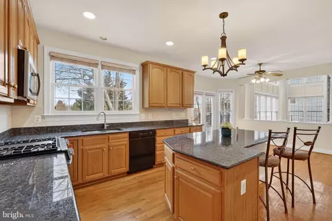 1018 Heartfields Dr, Silver Spring, MD 20904 photo 10