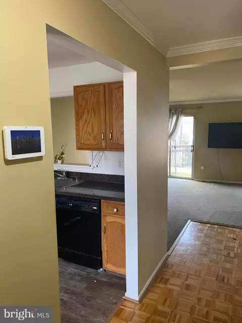 Entry Way - 44 Long Green Ct, Silver Spring, MD 20906 photo 3 of 5