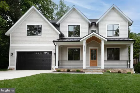 5511 Pollard Rd, Bethesda, MD 20816