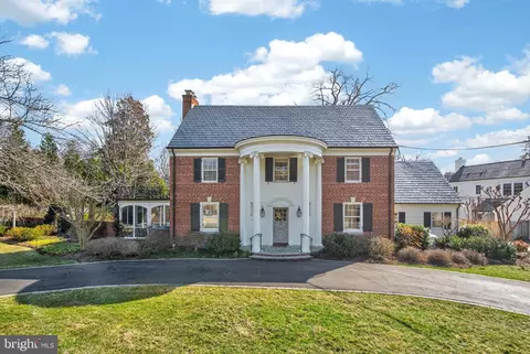 5208 Woodlawn Ave, Chevy Chase, MD 20815
