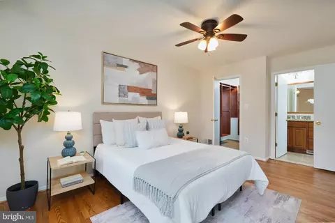 Bedroom - 14316 Piccadilly Rd, Silver Spring, MD 20906 photo 2 of 7