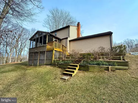 Exterior - 14316 Piccadilly Rd, Silver Spring, MD 20906 photo 9 of 11