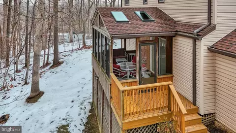 Exterior - 14316 Piccadilly Rd, Silver Spring, MD 20906 photo 10 of 11