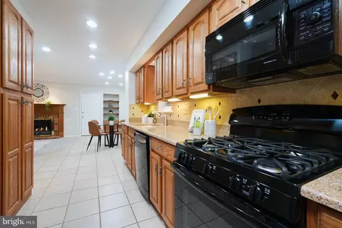 Kitchen - 14316 Piccadilly Rd, Silver Spring, MD 20906 photo 1 of 4