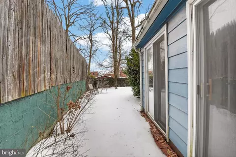 Exterior - 8403 Tahona Dr, Silver Spring, MD 20903 photo 3 of 8