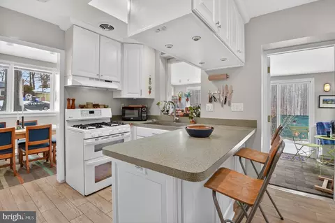 Kitchen - 8403 Tahona Dr, Silver Spring, MD 20903 photo 1 of 3