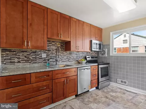 3405 Fredale St, Silver Spring, MD 20906 photo 8