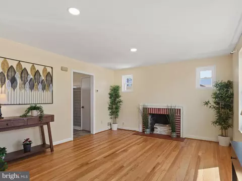 3405 Fredale St, Silver Spring, MD 20906 photo 4