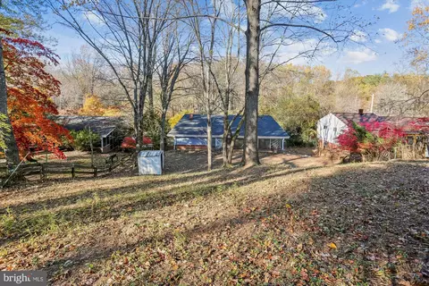 Exterior - 420 Lamberton Dr, Silver Spring, MD 20902 photo 5 of 5